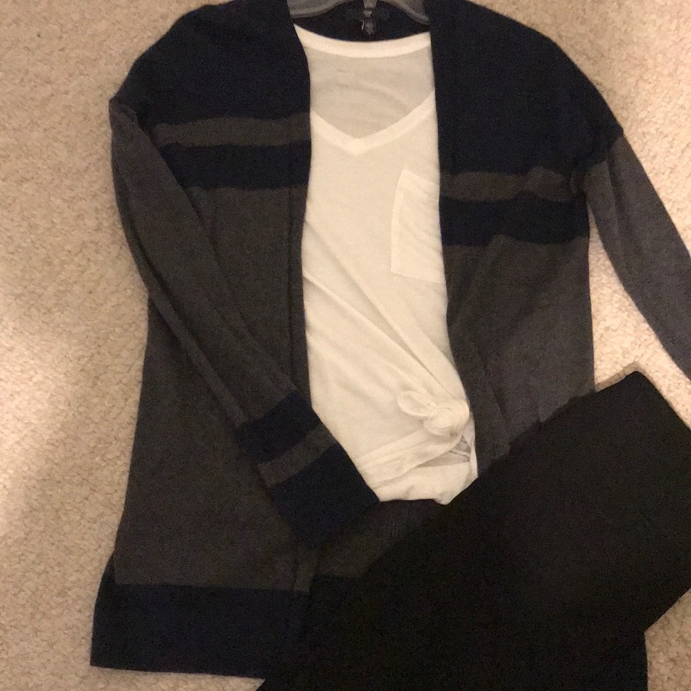 Women’s Gap cardi